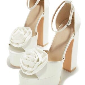 Elegant White Platform Heels with Floral Accent